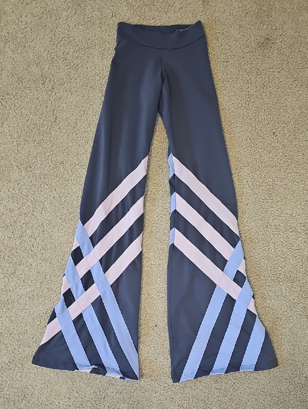 Margarita Activewear Colorblock Supplex 1 Yoga Workout Flower Flare Pants XS